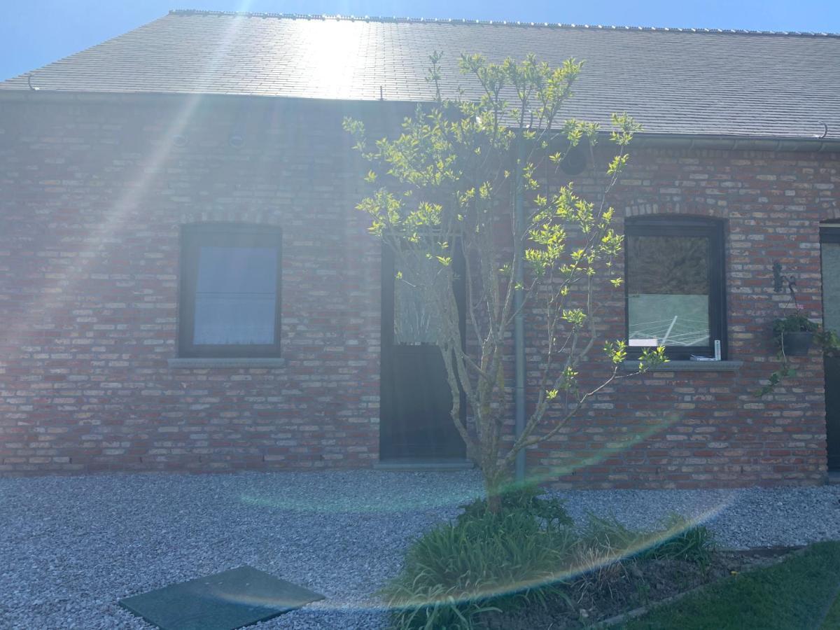 L'Evasion Du Berger Australien Apartment Couvin Exterior photo